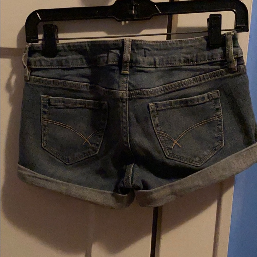 Bullhead shorts - Picture 3 of 3
